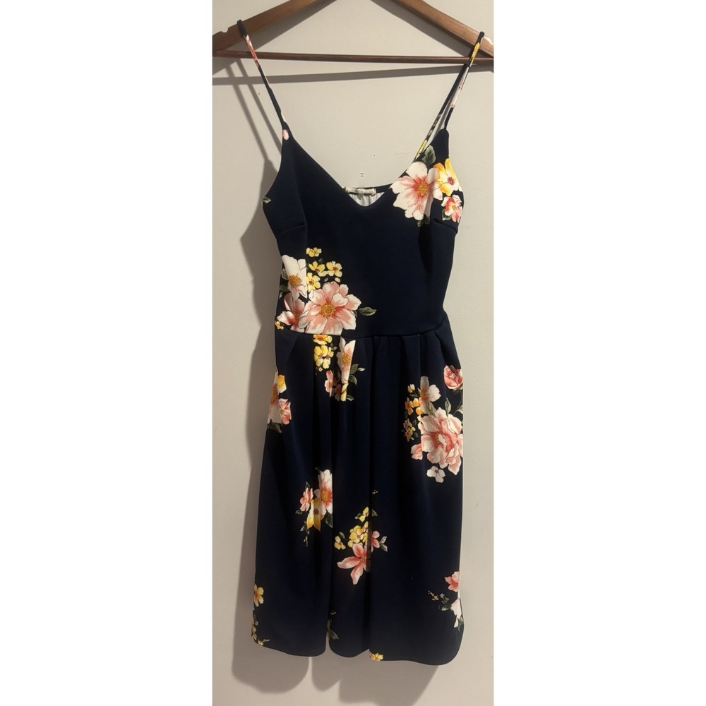 Soprano Dress Navy Floral Spaghetti Strap Short Women's Small Cocktail Summer‎